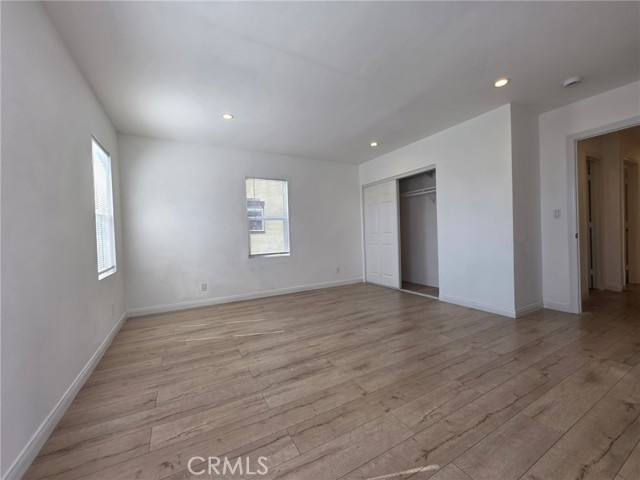 Detail Gallery Image 7 of 13 For 142 E 65th St, Los Angeles,  CA 90003 - 2 Beds | 1 Baths
