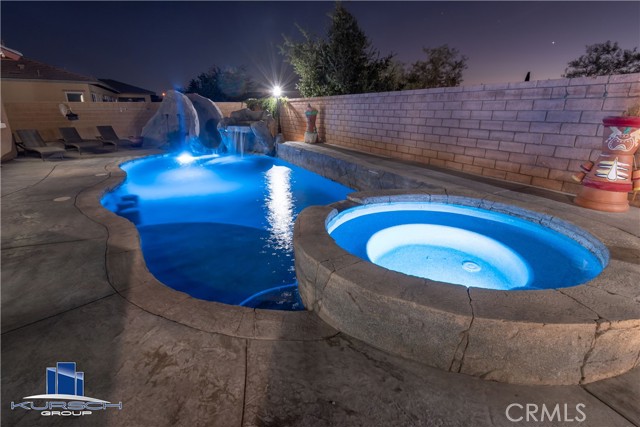 Detail Gallery Image 31 of 38 For 12948 Hyperion Ln, Apple Valley,  CA 92308 - 5 Beds | 3/1 Baths