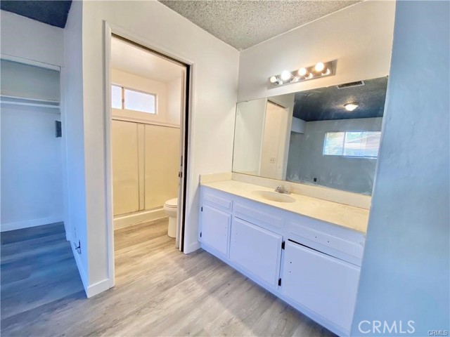 Detail Gallery Image 14 of 34 For 15080 Ramona Rd, Apple Valley,  CA 92307 - 3 Beds | 2 Baths