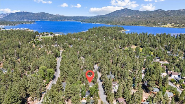 Detail Gallery Image 1 of 69 For 41659 Mockingbird Dr, Big Bear Lake,  CA 92315 - 4 Beds | 2/1 Baths