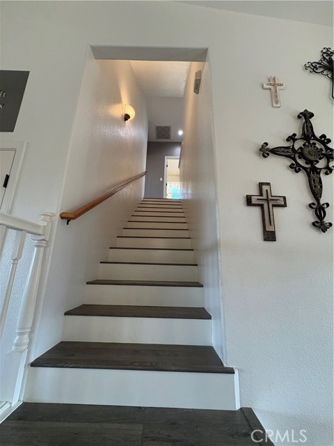 Detail Gallery Image 13 of 27 For 5081 Meadow Lark, Paso Robles,  CA 93446 - 3 Beds | 3/1 Baths