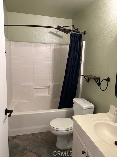 Detail Gallery Image 13 of 14 For 17729 Superior #55,  Northridge,  CA 91325 - 3 Beds | 2 Baths