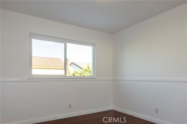 18410 Alexander Ave, Cerritos CA: https://media.crmls.org/medias/10eaf1ec-ce56-4eb9-bf20-550e30e91ba0.jpg
