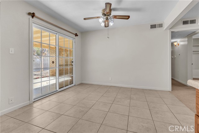 Detail Gallery Image 7 of 35 For 560 E Mountain View St, Barstow,  CA 92311 - 4 Beds | 2 Baths