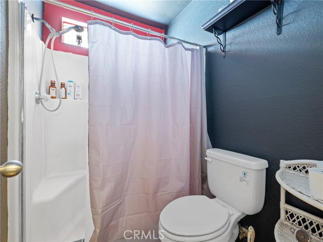 JR suite