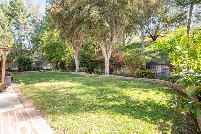 Detail Gallery Image 49 of 61 For 20892 Avenida Amapola, Lake Forest,  CA 92630 - 4 Beds | 2/1 Baths