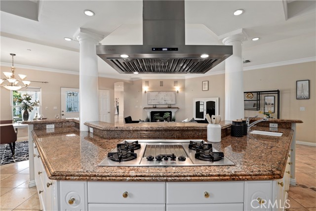 Detail Gallery Image 27 of 67 For 19517 Celtic St, Porter Ranch,  CA 91326 - 6 Beds | 6 Baths