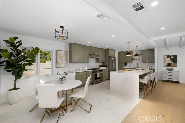 Detail Gallery Image 9 of 68 For 469 Cambridge, Arcadia,  CA 91007 - 5 Beds | 5 Baths