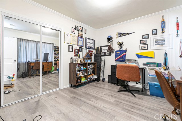 Detail Gallery Image 10 of 13 For 347 W Dryden St, Glendale,  CA 91202 - 2 Beds | 1 Baths