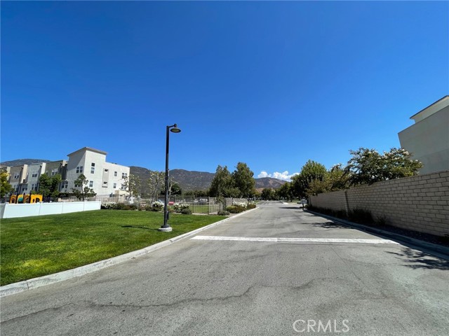Detail Gallery Image 28 of 33 For 5374 N Alumni Ln, San Bernardino,  CA 92407 - 3 Beds | 2/1 Baths