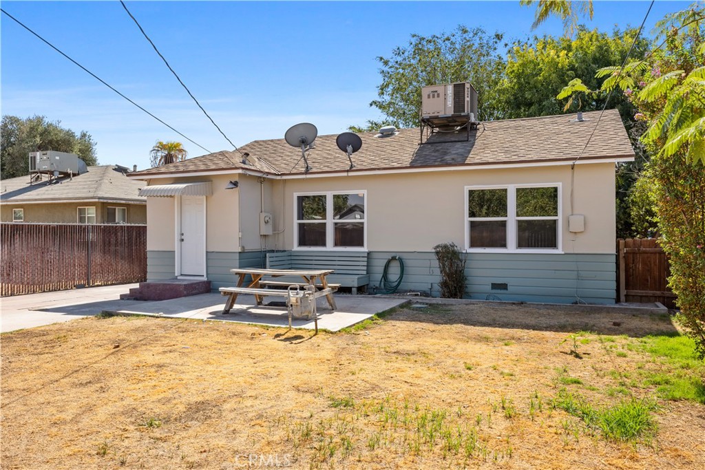 10F029Bd D460 4595 8C42 0B10C8Ca3D6A 2300 1St Street, Bakersfield, Ca 93304 &Lt;Span Style='Backgroundcolor:transparent;Padding:0Px;'&Gt; &Lt;Small&Gt; &Lt;I&Gt; &Lt;/I&Gt; &Lt;/Small&Gt;&Lt;/Span&Gt;