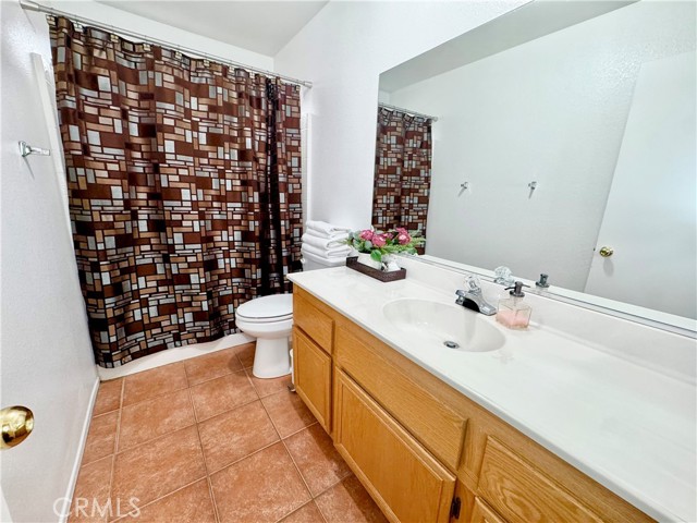 12733 Appian Avenue, Victorville CA: https://media.crmls.org/medias/10f052f3-22c8-4f66-a8eb-7d9914c693f1.jpg