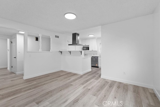 Detail Gallery Image 5 of 20 For 13522 Reis St, Whittier,  CA 90605 - 4 Beds | 2 Baths