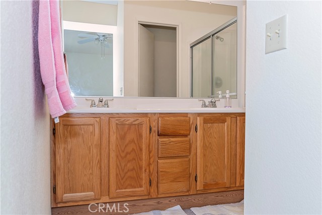 44250 62nd W Street, Lancaster CA: https://media.crmls.org/medias/10f0ae5f-f4f4-478a-960b-2a8dbc6bf5e3.jpg