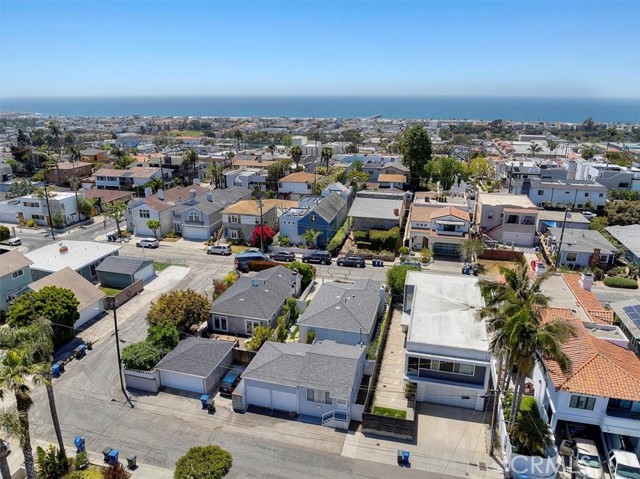Detail Gallery Image 37 of 39 For 1430 Bonnie Brae, Hermosa Beach,  CA 90254 - 3 Beds | 3 Baths