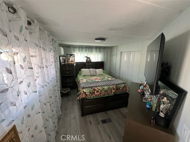2550 E AVENUE I, Lancaster CA: https://media.crmls.org/medias/10f41425-011d-4110-a1af-d69ef2e80360.jpg