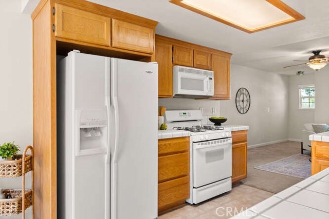 Detail Gallery Image 7 of 22 For 1105 Admiral Lane, Chico,  CA 95926 - 3 Beds | 2 Baths