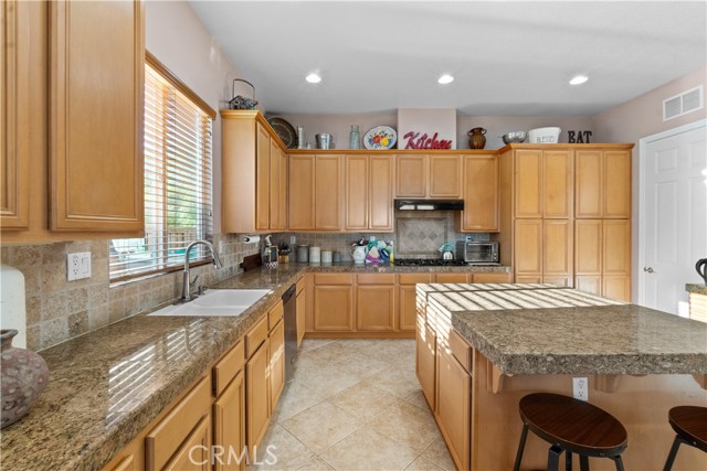 Detail Gallery Image 28 of 60 For 23691 Hollingsworth Dr, Murrieta,  CA 92562 - 4 Beds | 3/1 Baths