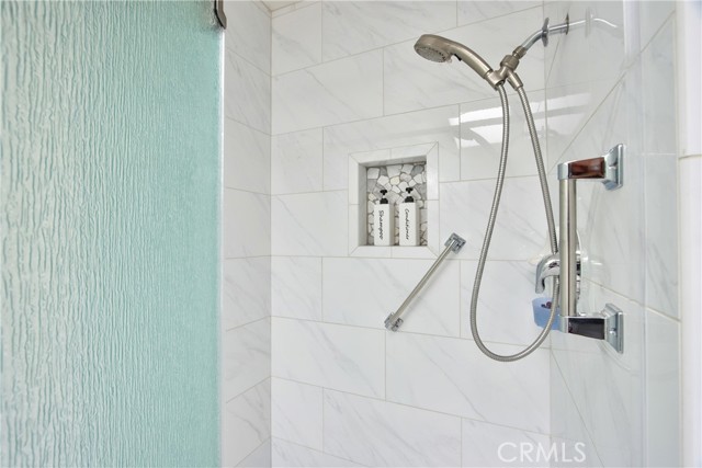 Detail Gallery Image 30 of 57 For 40581 via Amapola, Murrieta,  CA 92562 - 3 Beds | 2/1 Baths