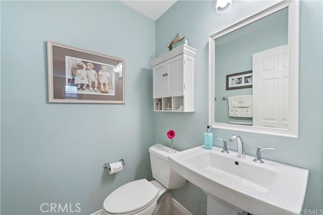26 Tuberose Street, Ladera Ranch CA: https://media.crmls.org/medias/10f7299a-b606-4217-8214-94ce962de33e.jpg