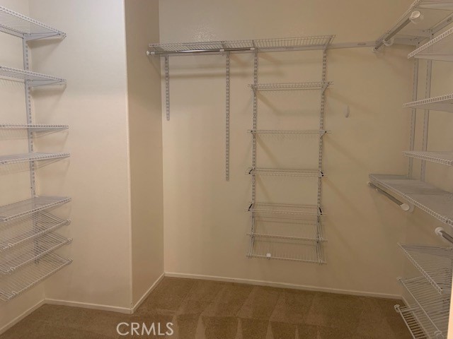 https://media.crmls.org/medias/10f7b9ff-3b81-407c-b2d6-d6da06498288.jpg?preset=X-Large