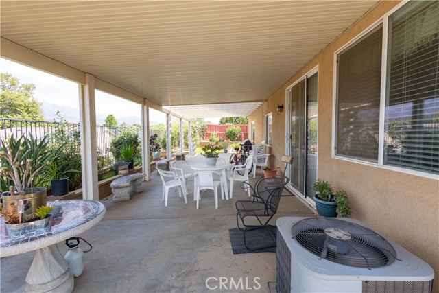 Detail Gallery Image 26 of 32 For 1264 Oakhurst Ct, Beaumont,  CA 92223 - 4 Beds | 2 Baths