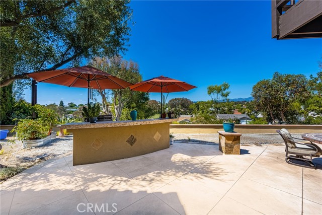 26811 Via Matador, Mission Viejo CA: https://media.crmls.org/medias/10f87eda-2fcd-41ea-aa8c-07db139aef71.jpg