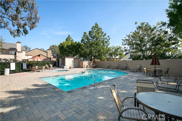 Detail Gallery Image 22 of 25 For 924 Hyde Ct, Costa Mesa,  CA 92626 - 2 Beds | 3 Baths