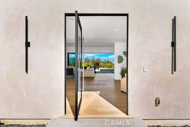 Detail Gallery Image 5 of 72 For 15641 High Knoll Rd, Encino,  CA 91436 - 5 Beds | 4/1 Baths