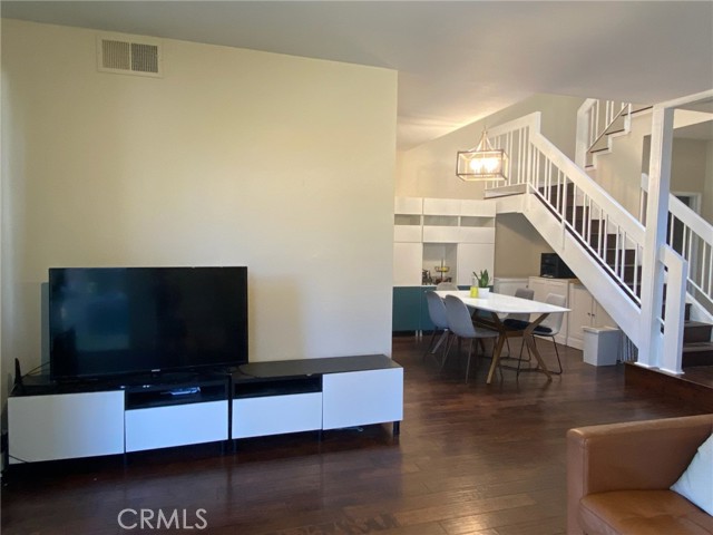 2408 N North Creek Lane, Fullerton CA: https://media.crmls.org/medias/10f99f97-1f04-4fc0-9c65-a0ac110a6b71.jpg