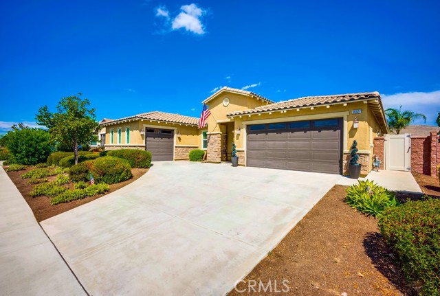 Detail Gallery Image 3 of 55 For 30327 Redding, Murrieta,  CA 92563 - 4 Beds | 3 Baths