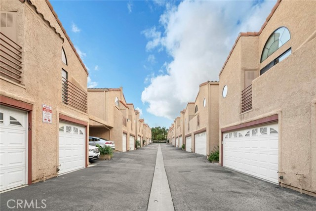 Detail Gallery Image 25 of 26 For 5291 Colodny Dr #10,  Agoura Hills,  CA 91301 - 2 Beds | 2/1 Baths