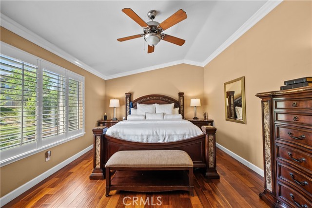 28456 Calex Drive, Valencia CA: https://media.crmls.org/medias/10fb5e83-1af4-4e34-acd4-ccf8254ab650.jpg