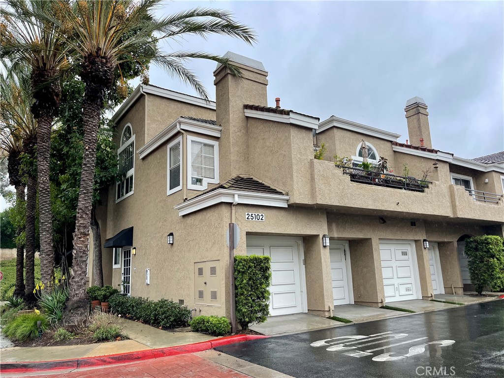 MLS #OC24019219 img 4