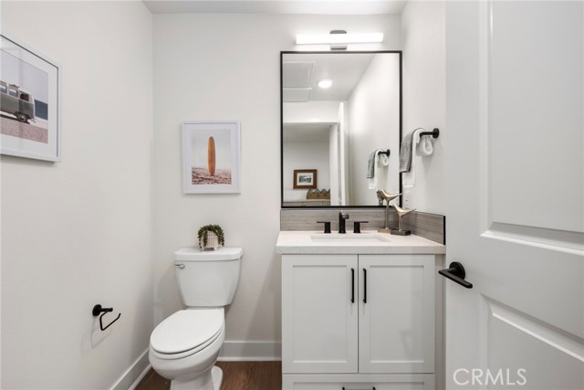 Detail Gallery Image 32 of 71 For 414 Main St #300,  Huntington Beach,  CA 92648 - 2 Beds | 2/1 Baths