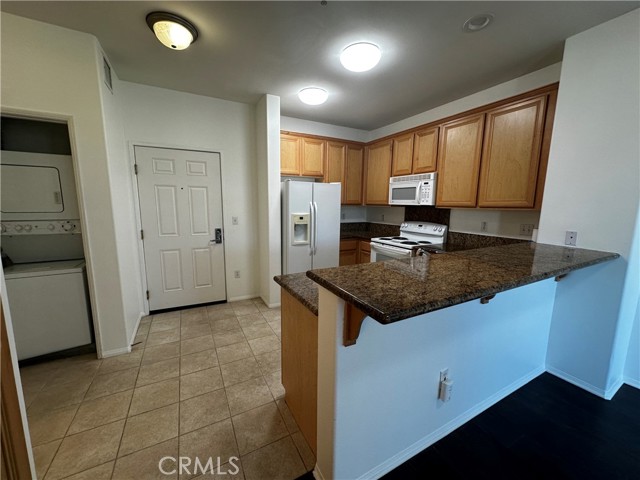 Detail Gallery Image 7 of 14 For 3550 Torrance #303,  Torrance,  CA 90503 - 1 Beds | 1 Baths