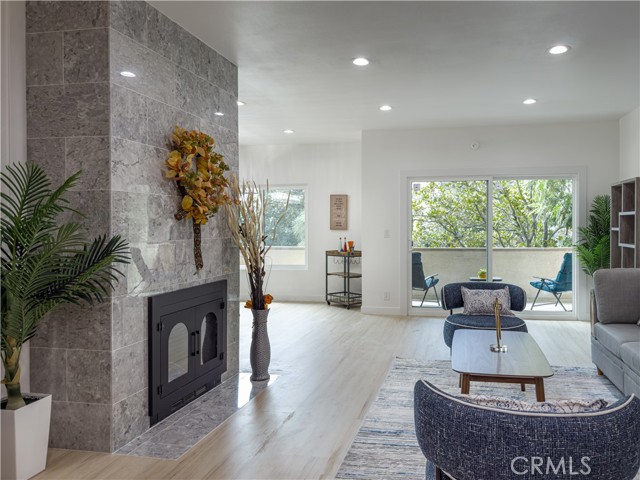 Detail Gallery Image 13 of 64 For 1944 Glendon #209,  Los Angeles,  CA 90025 - 2 Beds | 2/1 Baths