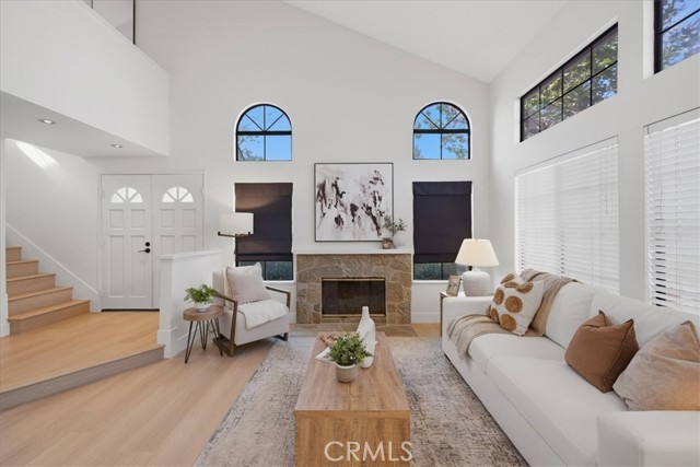 Detail Gallery Image 5 of 48 For 23401 via Linda #C,  Mission Viejo,  CA 92691 - 2 Beds | 2/1 Baths