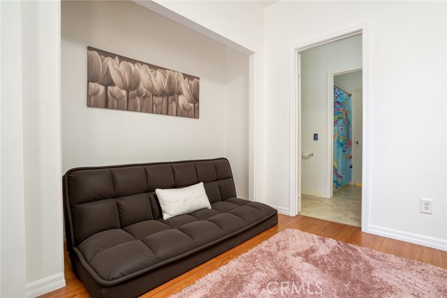 4752 Tiara Drive, Huntington Beach CA: https://media.crmls.org/medias/11010189-d3b8-4858-8ec5-1258cd94e8fc.jpg