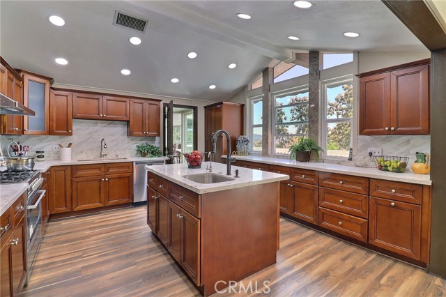 2243 Feather Rock Road, Diamond Bar CA: https://media.crmls.org/medias/11017b97-f347-4b72-98d4-d2b6e15ee67f.jpg