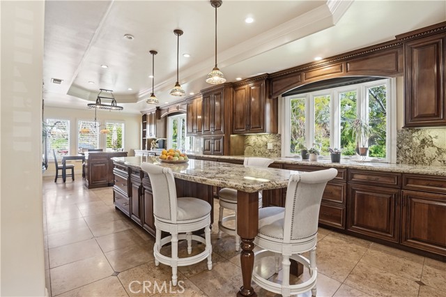 Detail Gallery Image 20 of 69 For 27139 Crystal Springs, Canyon Country,  CA 91387 - 4 Beds | 2/1 Baths