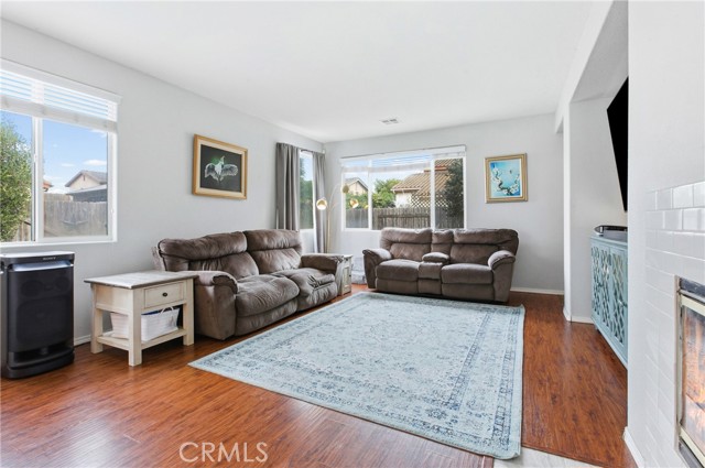 Detail Gallery Image 4 of 36 For 1828 Conchita, Santa Maria,  CA 93458 - 3 Beds | 2 Baths