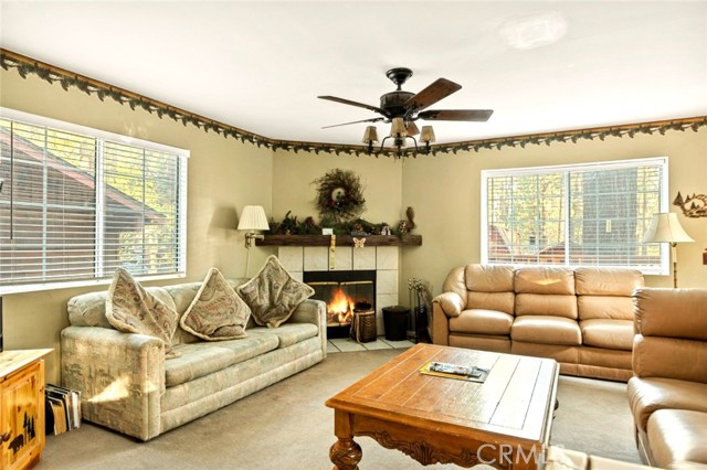 Detail Gallery Image 8 of 22 For 42557 La Cerena, Big Bear Lake,  CA 92315 - 3 Beds | 2 Baths