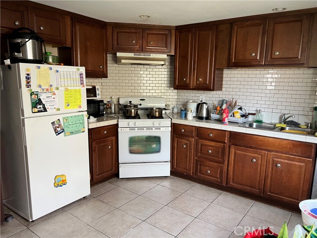 Detail Gallery Image 12 of 31 For 9069 Collier Ln #45,  Westminster,  CA 92683 - 3 Beds | 2 Baths
