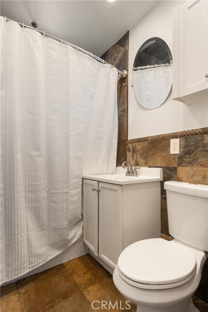 Detail Gallery Image 13 of 17 For 12713 Danbrook Dr, Whittier,  CA 90602 - 3 Beds | 1 Baths