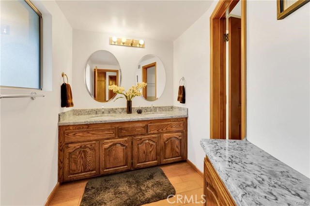 Detail Gallery Image 10 of 73 For 1146 Sandhurst Ln, La Verne,  CA 91750 - 6 Beds | 4 Baths