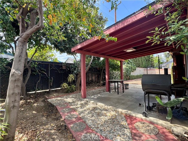 5323 Golden West Avenue, Temple City CA: https://media.crmls.org/medias/11055dec-ab65-4dcb-ade8-66a43fb4d8d8.jpg