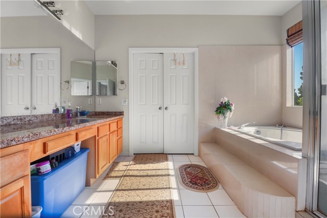 18747 West Place, Artesia CA: https://media.crmls.org/medias/1105796a-b60c-4250-b27d-8b34c870dca0.jpg