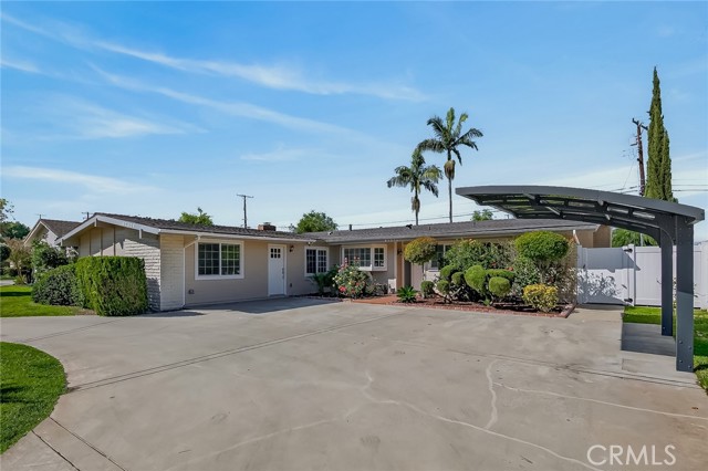 Detail Gallery Image 2 of 48 For 4751 Saint Andrews, Buena Park,  CA 90621 - 4 Beds | 3 Baths