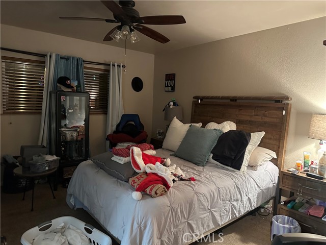 Detail Gallery Image 4 of 5 For 7009 Hanford Ave, Yucca Valley,  CA 92284 - 3 Beds | 2 Baths